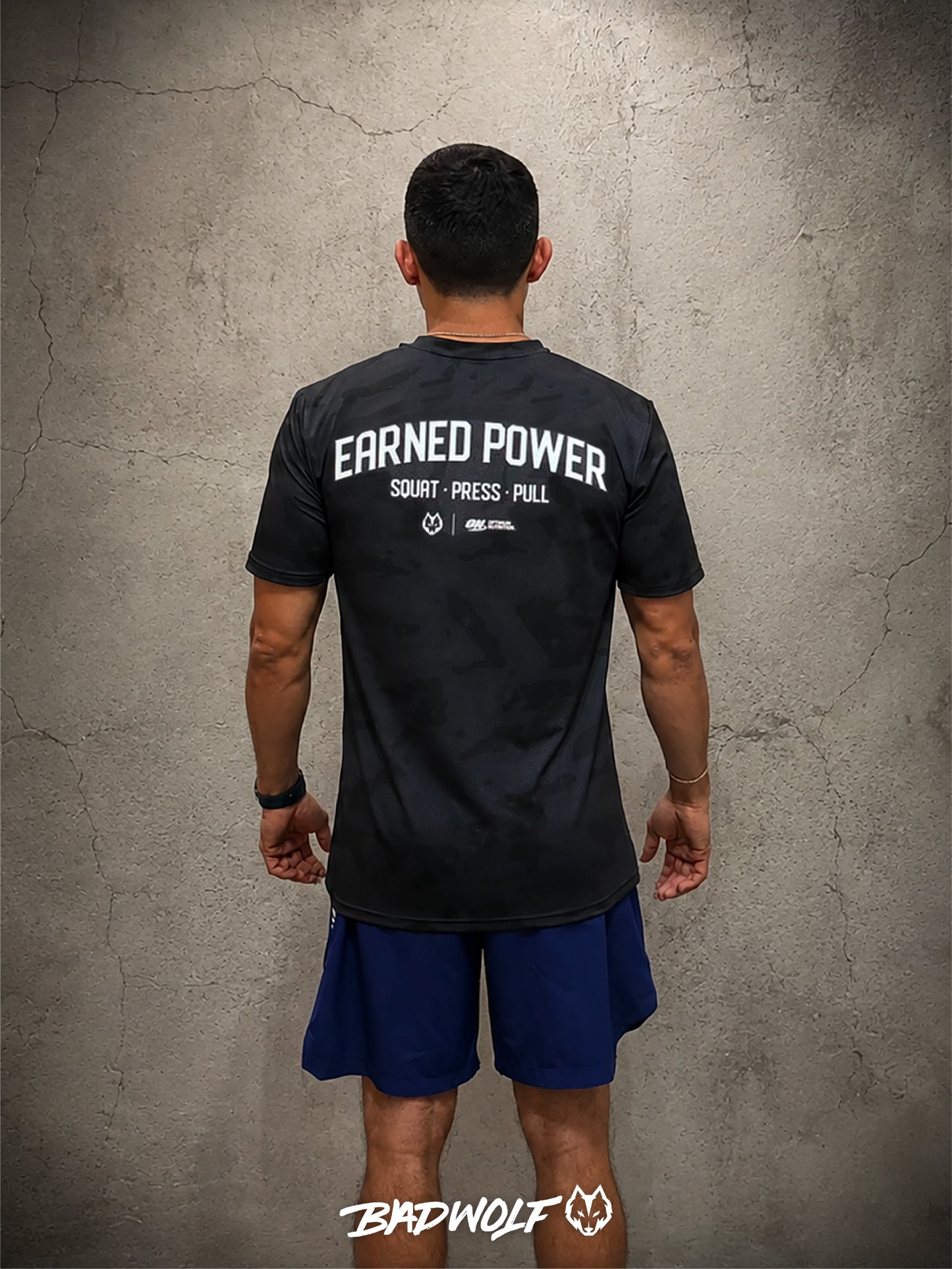 PREVENTA CAMISA COLLAB ON/BW FITTED EARNED POWER
